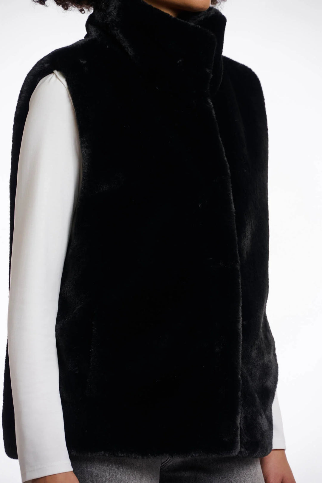 Rino & Pelle Lison Short Faux Fur Waistcoat Black