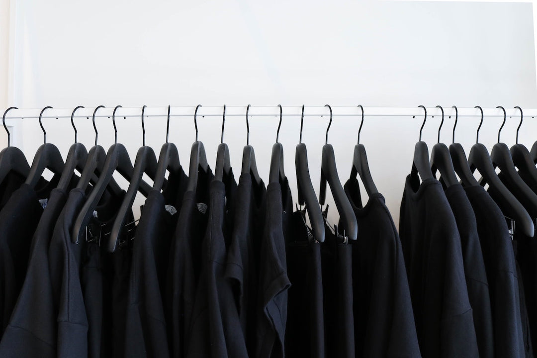 What is minimalist fashion? Style guide