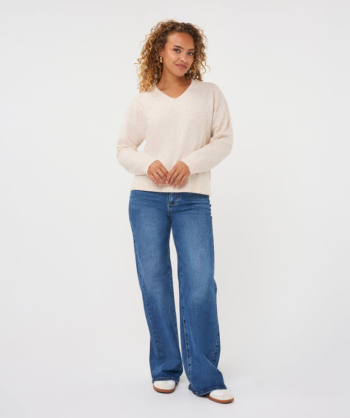 EsQualo Cable Knit V-Neck, Biscuit