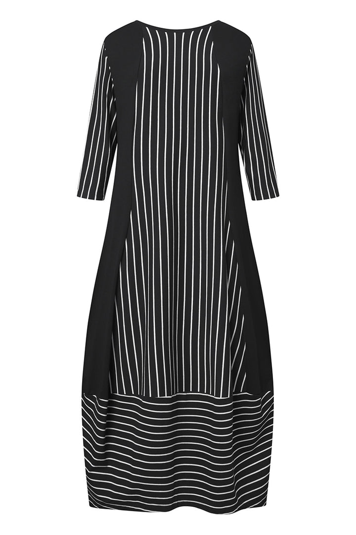Elsewhere Maxi Stripe Jersey Black Dress