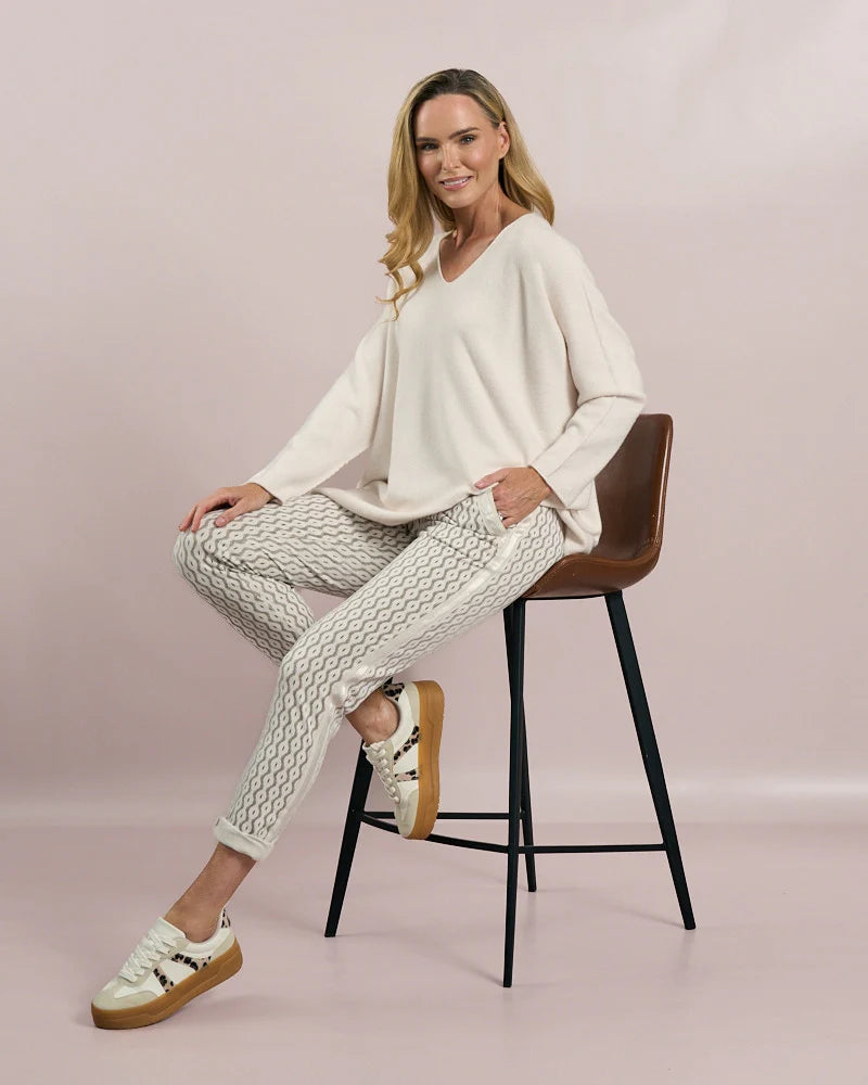 Decollage Cream Oversized Knit