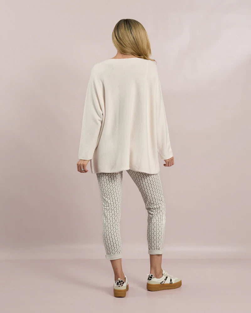 Decollage Cream Oversized Knit