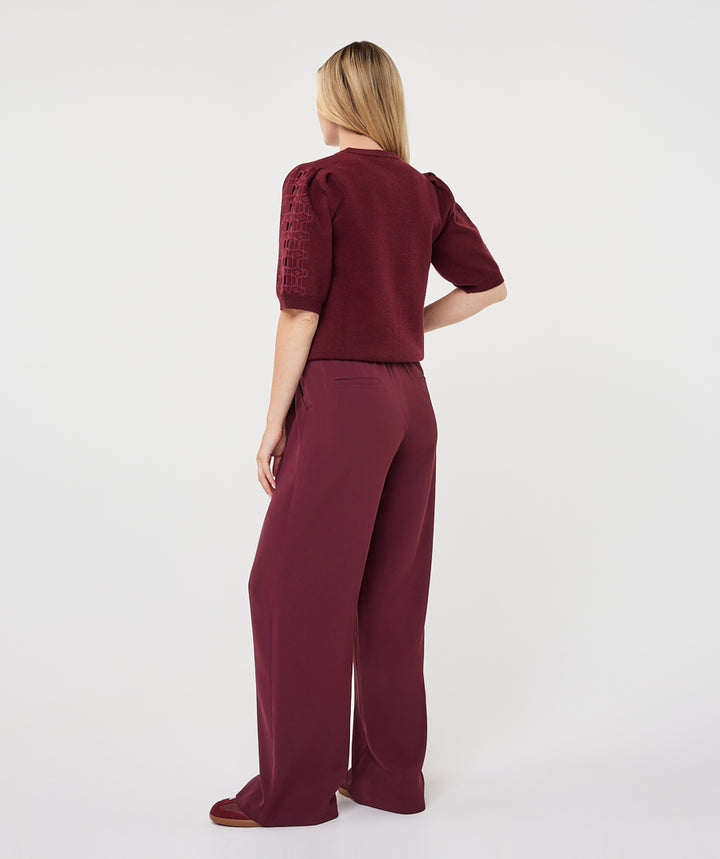 EsQualo Knit Embroidery Short Jumper, Merlot