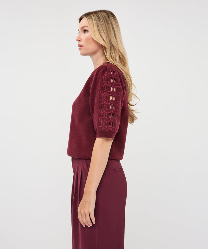 EsQualo Knit Embroidery Short Jumper, Merlot