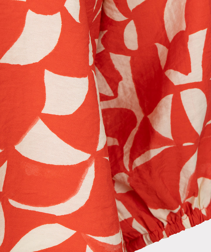 EsQualo Geometric Print V-Neck Blouse