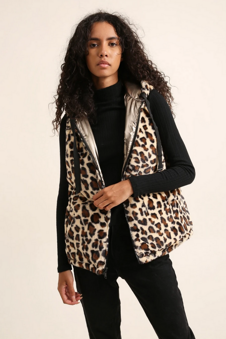 Reversible Leopard Fur & Sleeveless Jacket
