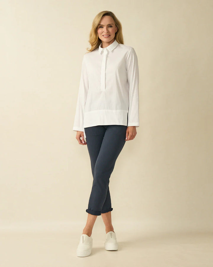 Decollage White Classic Cotton Dipped Hem Shirt