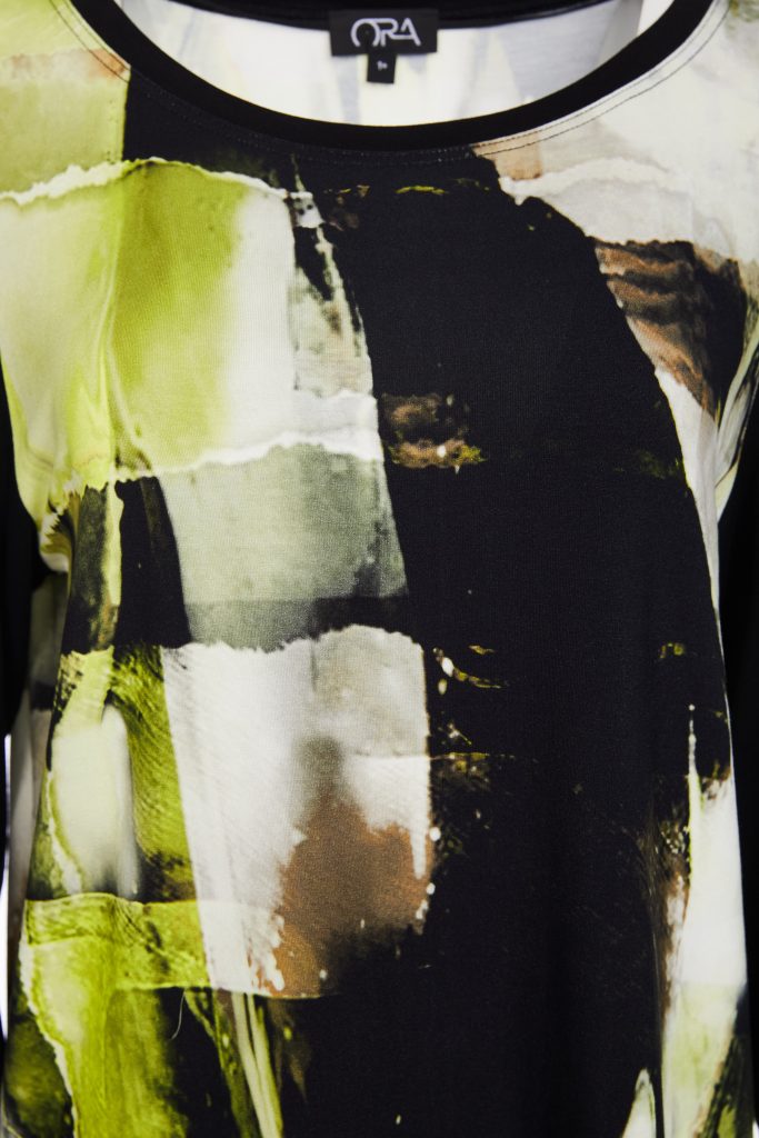 Ora Round Neck Print Top with Contrast Sleeve and Neckline