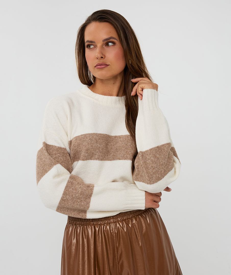 EsQualo Off White & Tan Striped Sweater
