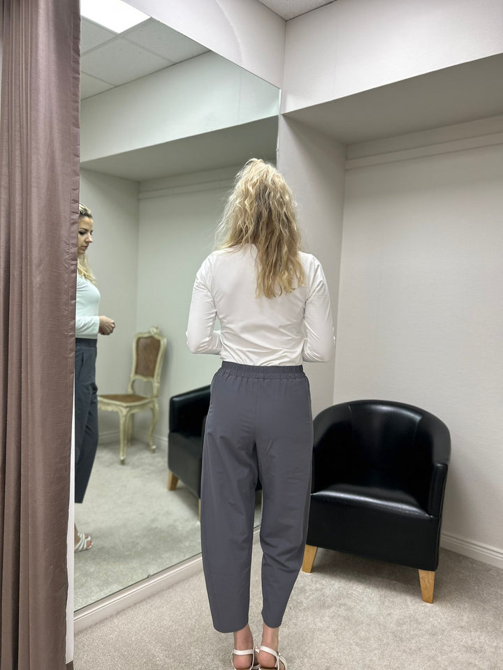 Lightweight Grey Cropped Travel Trousers