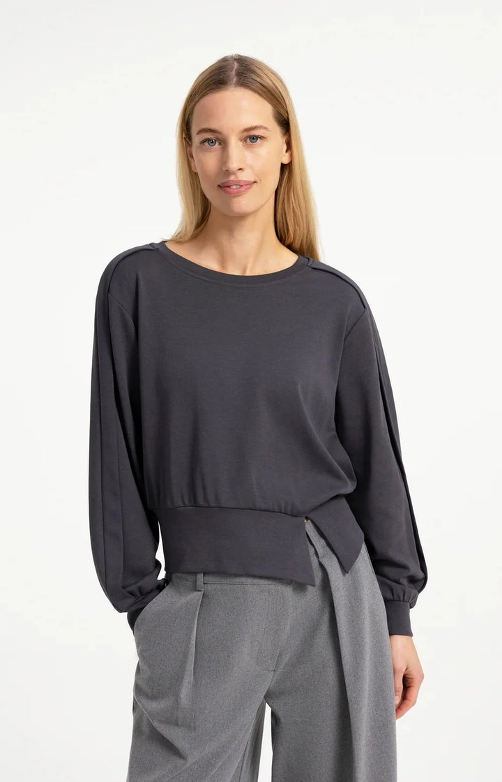 YAYA Lightweight Sweater, Hole Black
