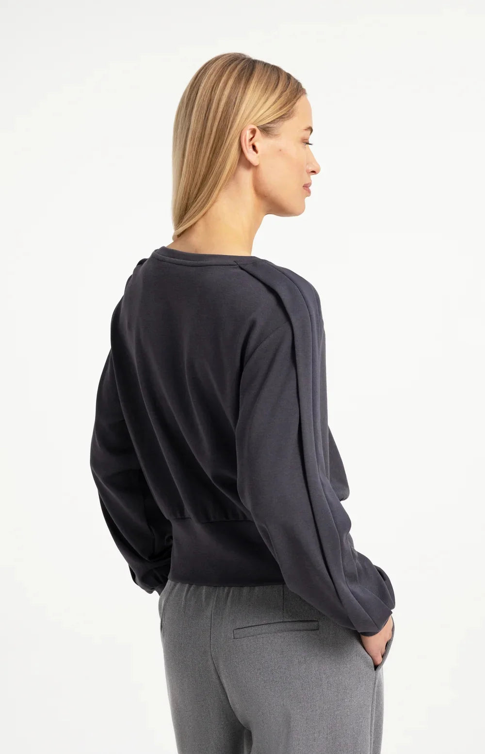YAYA Lightweight Sweater, Hole Black