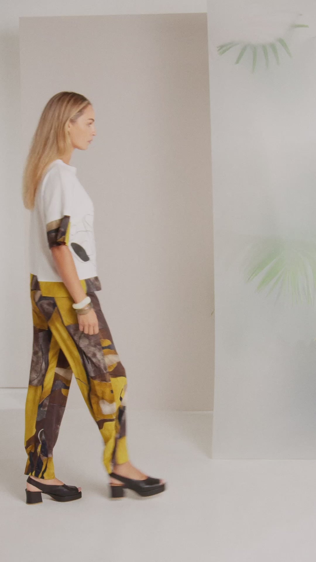 NAYA Oasis Placement Print Top